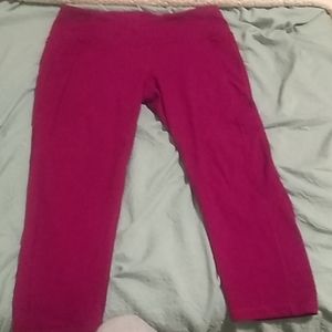 Victoria spot Capri's with pockets